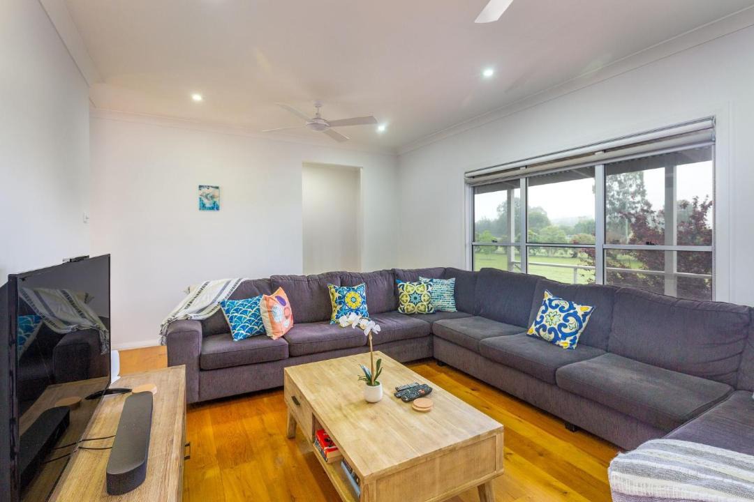 Photo of Livingroom in Broke