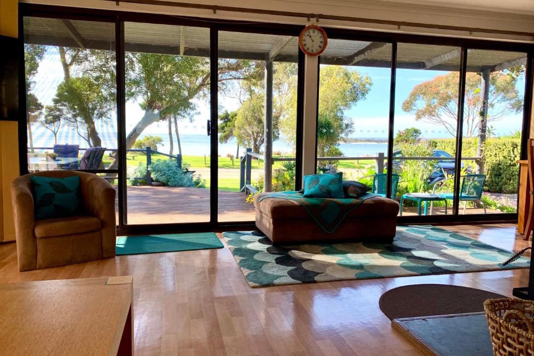 Photo of Livingroom in American River
