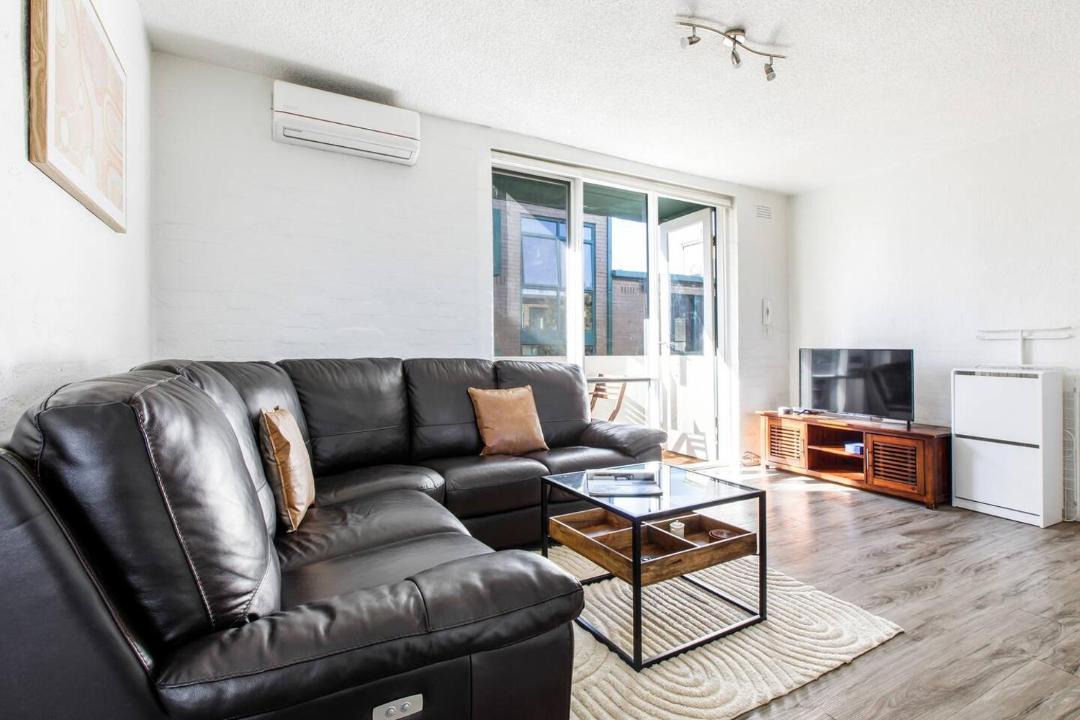 Photo of Livingroom in Albert Park
