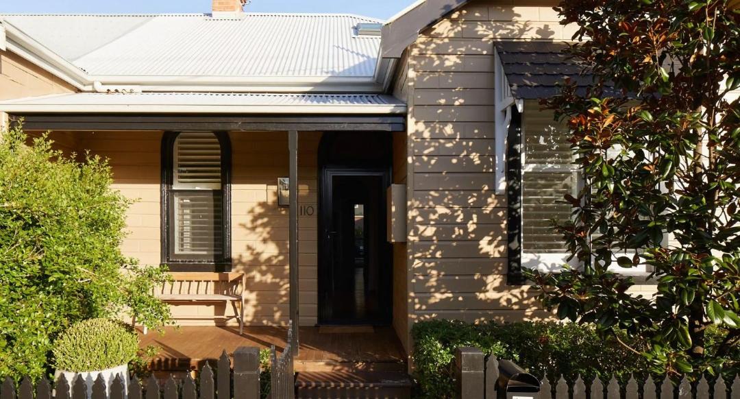 Photo of Buildings in Cooks Hill