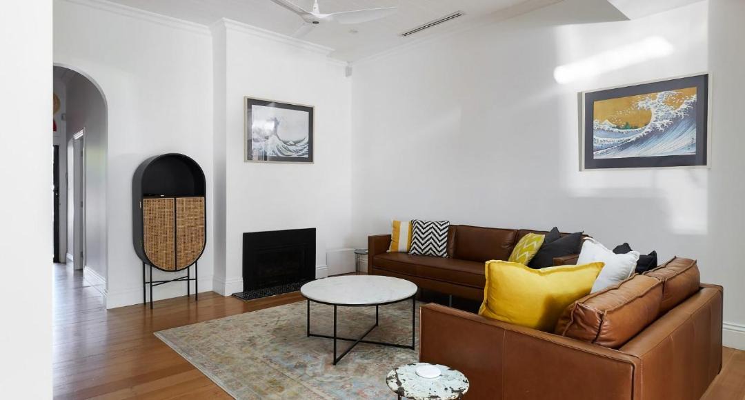 Photo of Livingroom in Cooks Hill