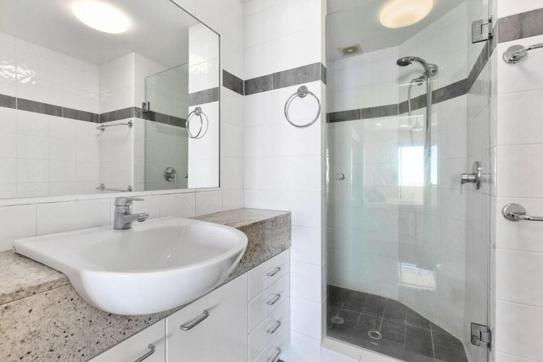 Photo of Bathroom in Point Lookout