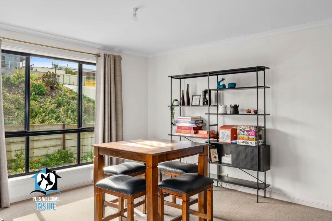 Photo of Livingroom in Encounter Bay