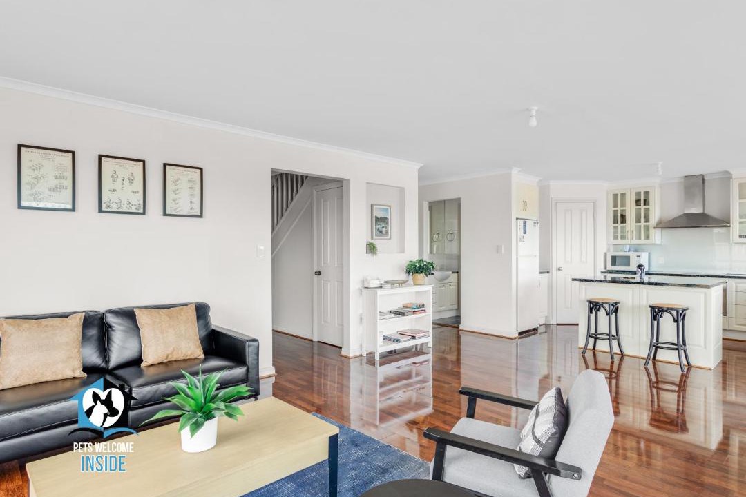 Photo of Livingroom in Encounter Bay