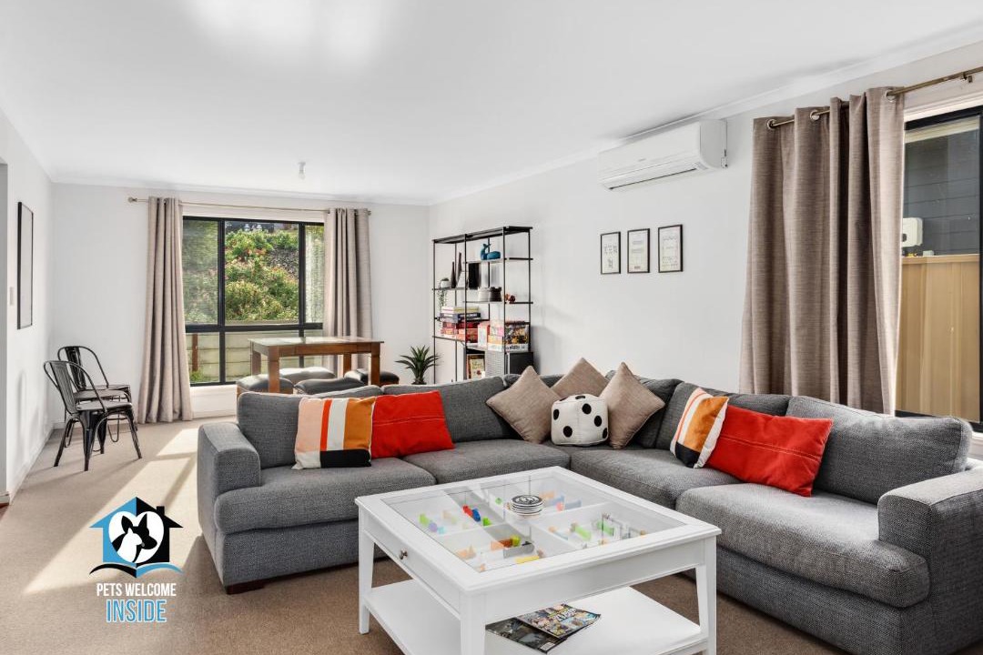 Photo of Livingroom in Encounter Bay