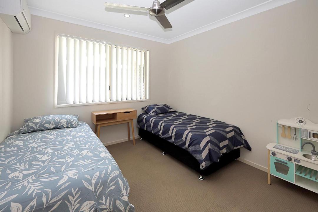 Photo of Bedroom in Armstrong Beach