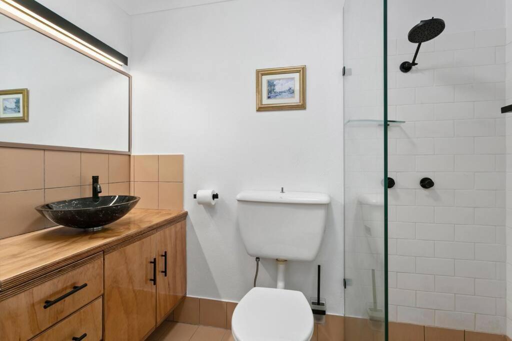Photo of Others in Cremorne