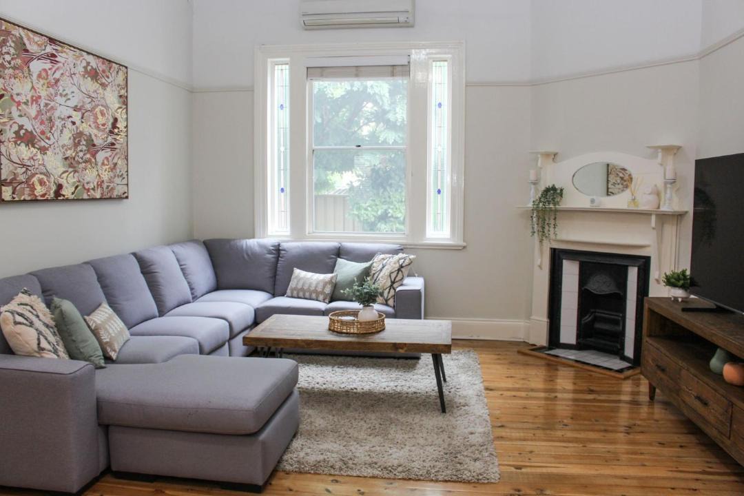 Photo of Livingroom in East Tamworth
