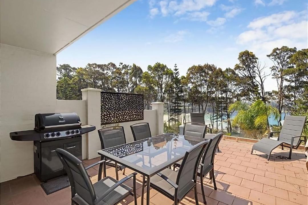 Photo of Patio Balcony in Denhams Beach