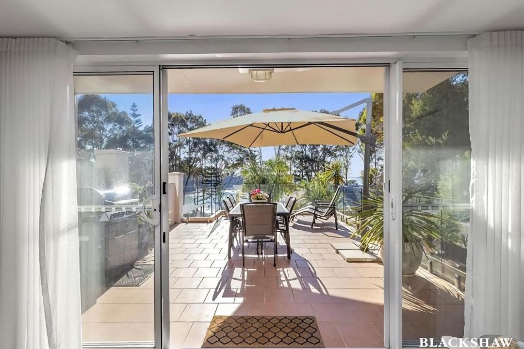 Photo of Patio Balcony in Denhams Beach