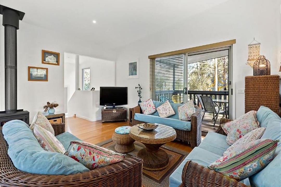 Photo of Livingroom in Mossy Point