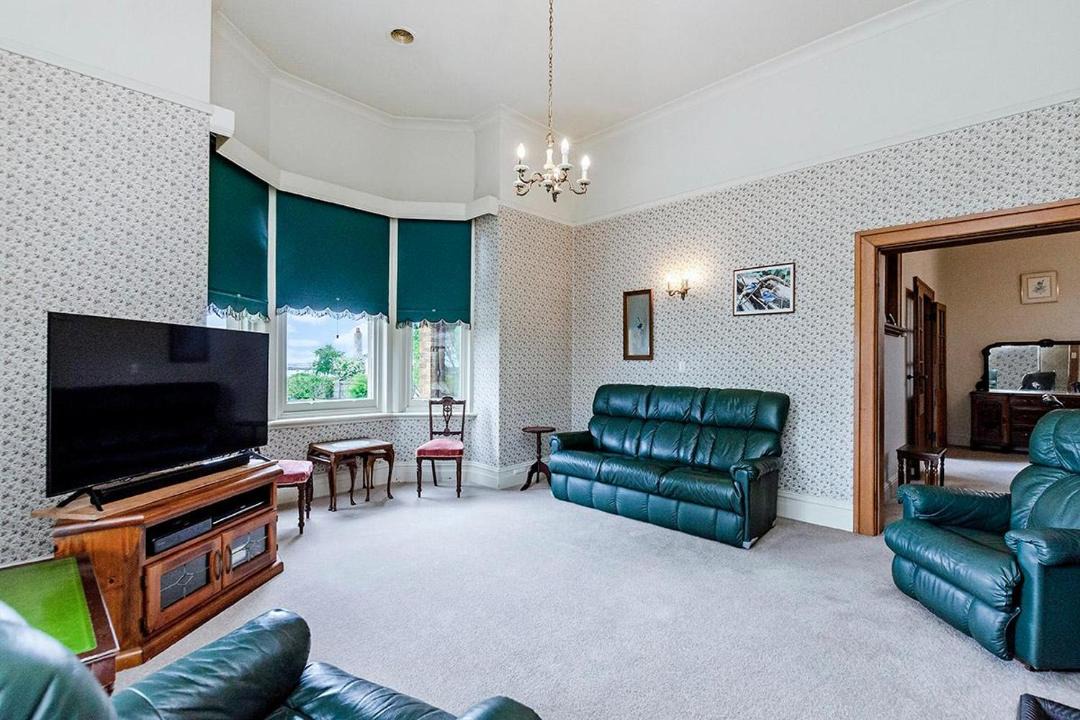 Photo of Livingroom in Portland