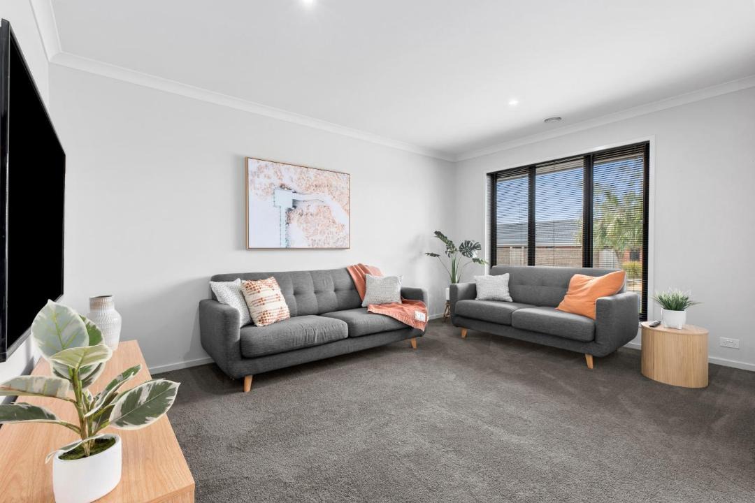 Photo of Livingroom in Armstrong Creek