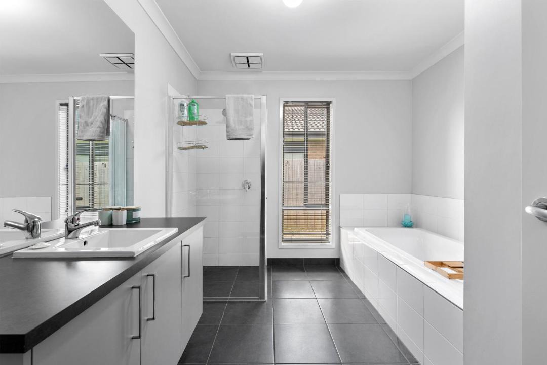 Photo of Bathroom in Armstrong Creek