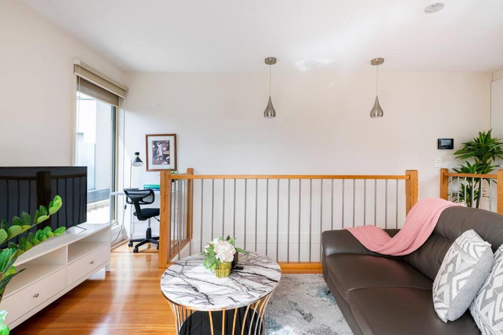 Photo of Livingroom in Glenroy