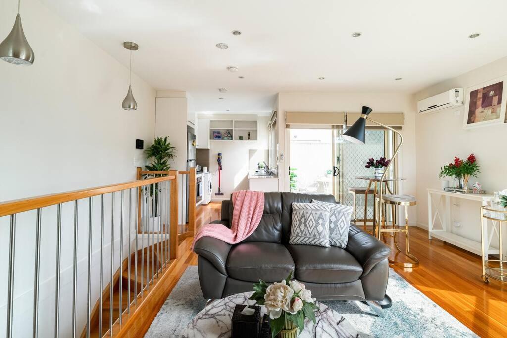 Photo of Livingroom in Glenroy