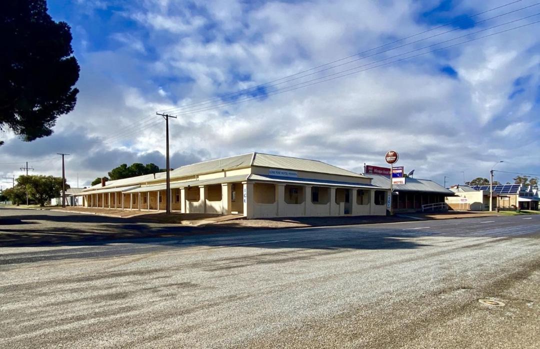 Photo of Buildings in Minnipa