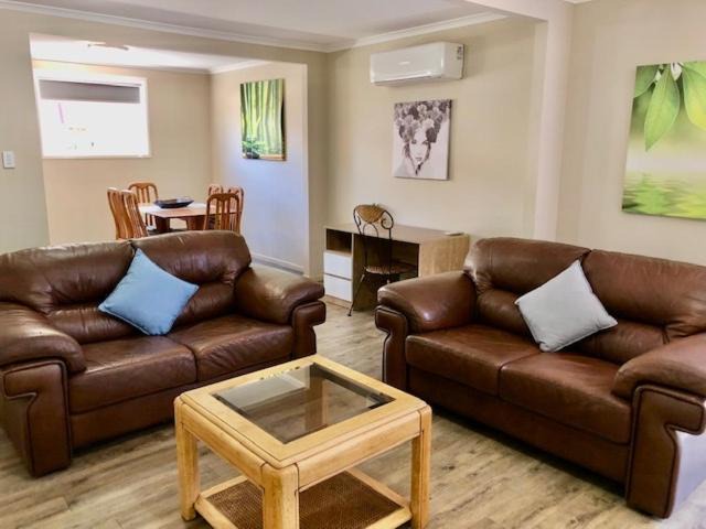 Photo of Livingroom in Lynwood