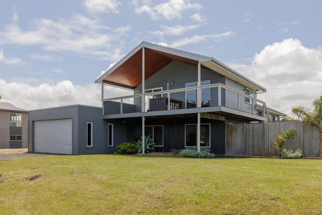 Photo of Buildings in Cape Woolamai