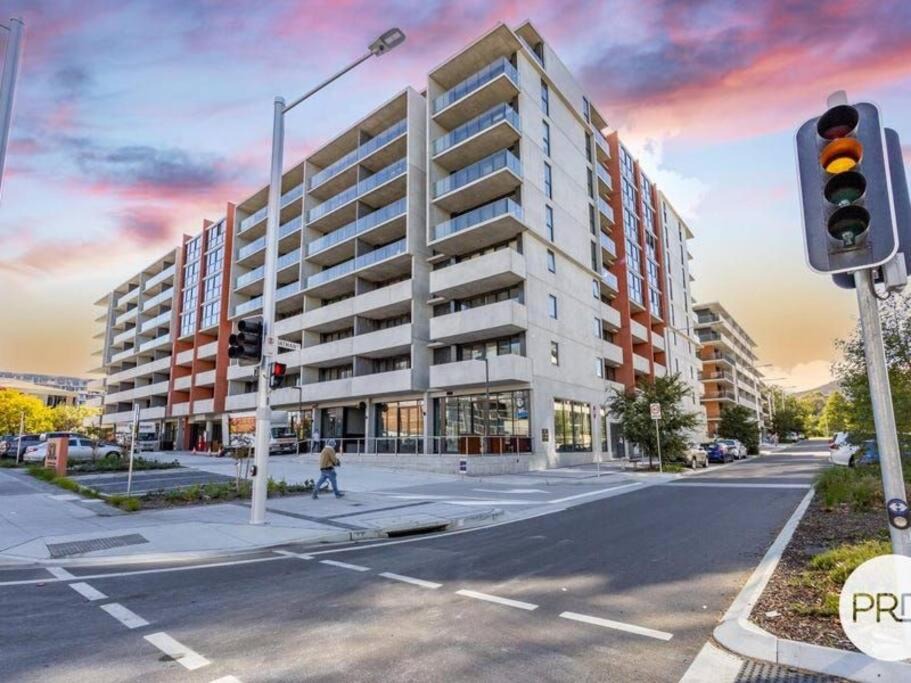 Photo of Buildings in Braddon