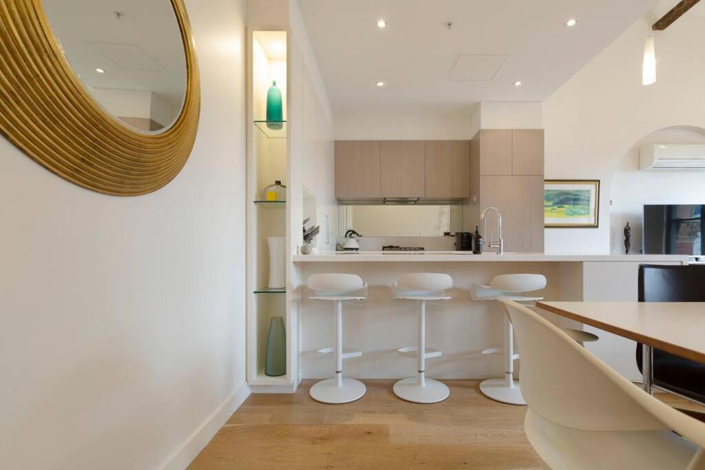 Photo of Others in Cremorne