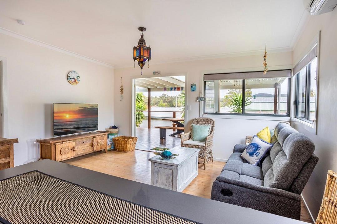 Photo of Livingroom in Shoalhaven Heads