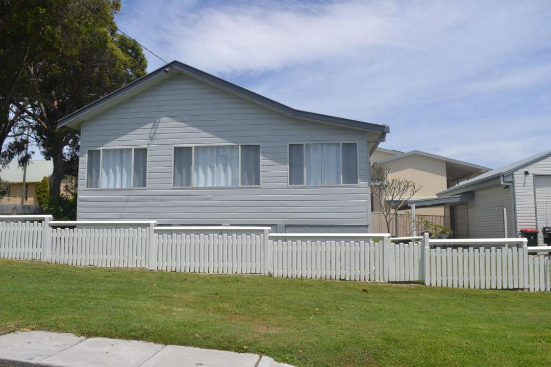 Photo of Buildings in South West Rocks