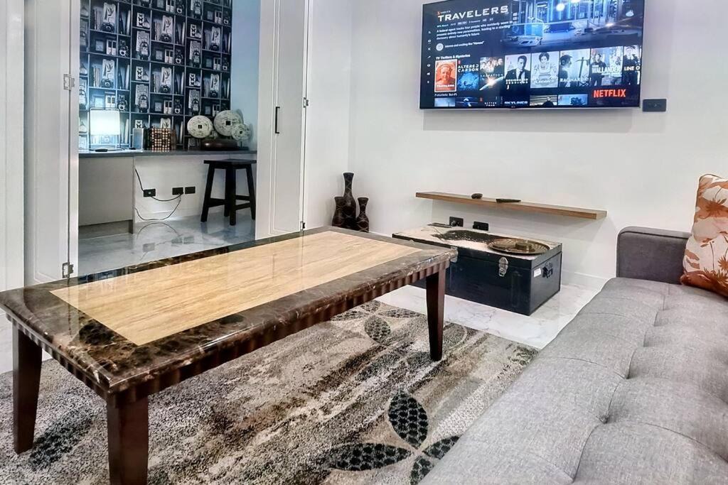 Photo of Livingroom in Throsby