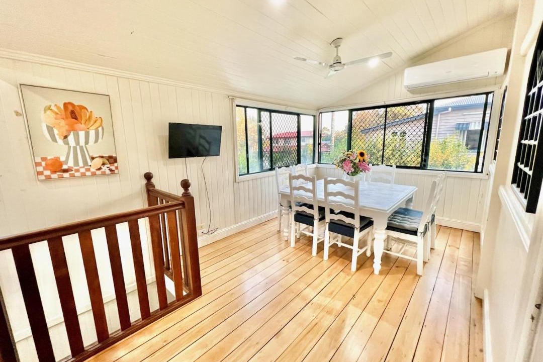 Photo of Livingroom in Bundaberg North
