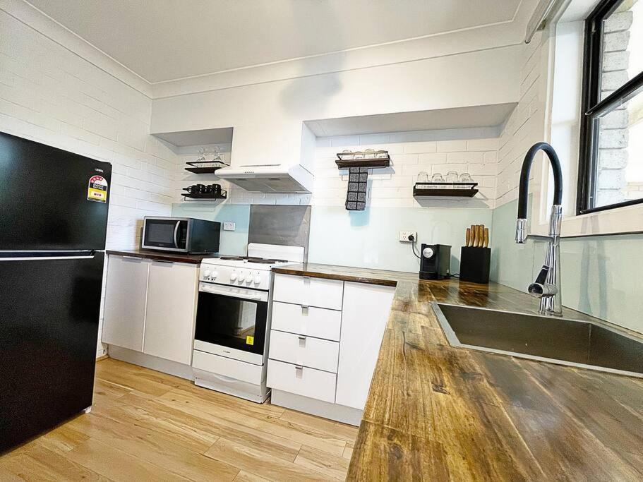 Photo of Kitchen in Batehaven