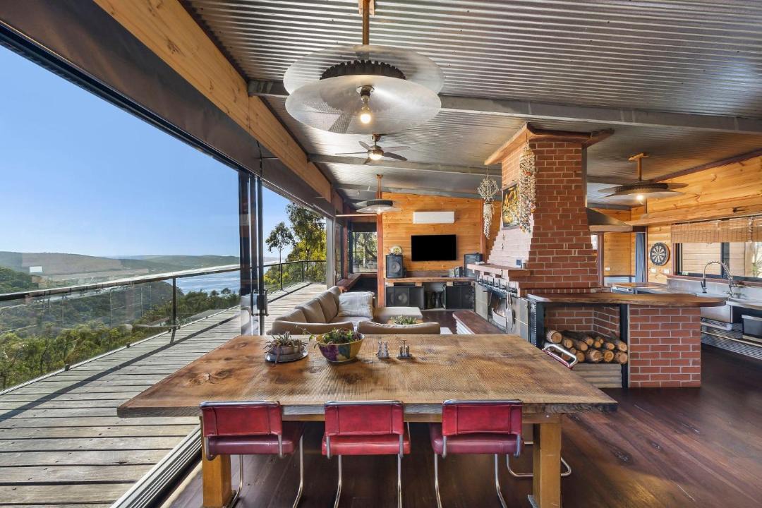 Photo of Patio Balcony in Big Hill