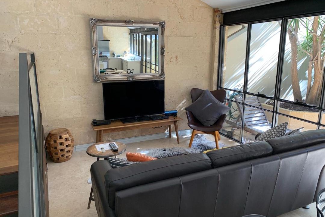 Photo of Livingroom in Fremantle