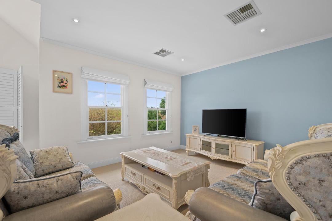 Photo of Livingroom in Aldinga