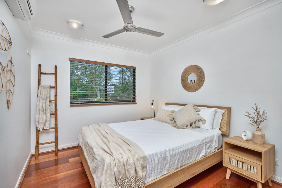 Photo of Bedroom in Trinity Beach