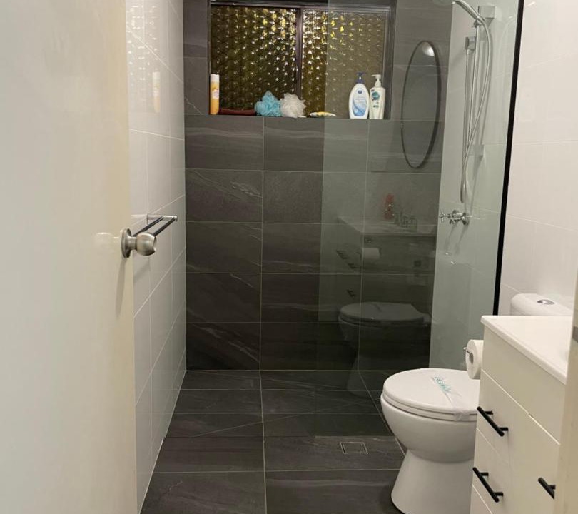 Photo of Bathroom in Middle Swan