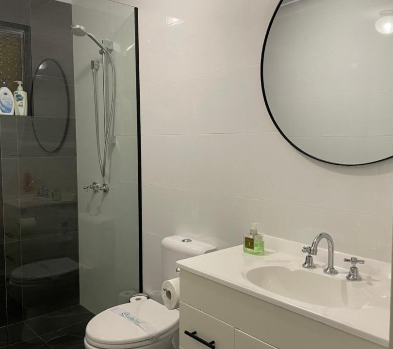 Photo of Bathroom in Middle Swan