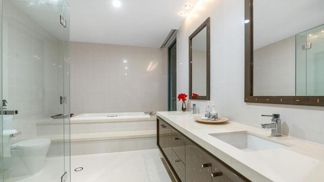 Photo of Bathroom in Paradise Point