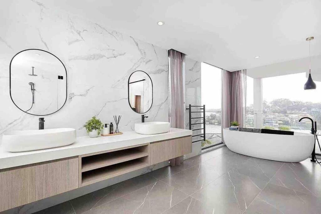 Photo of Bathroom in Blakehurst