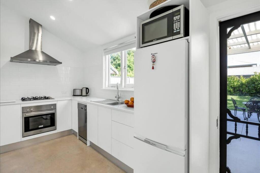 Photo of Kitchen in Mile End
