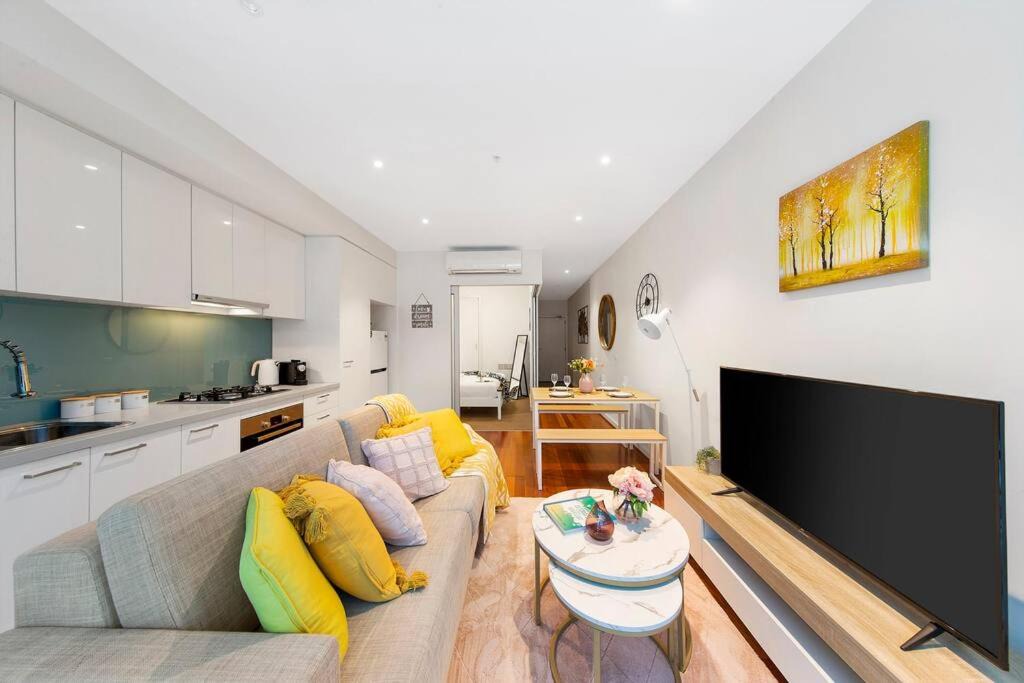 Photo of Livingroom in South Yarra