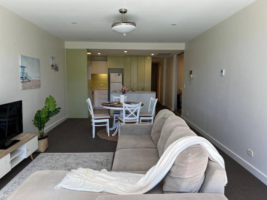 Photo of Livingroom in Glenelg