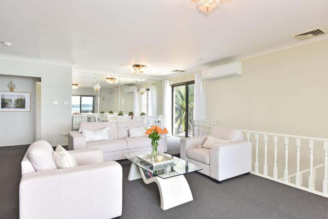 Photo of Livingroom in Silverwater