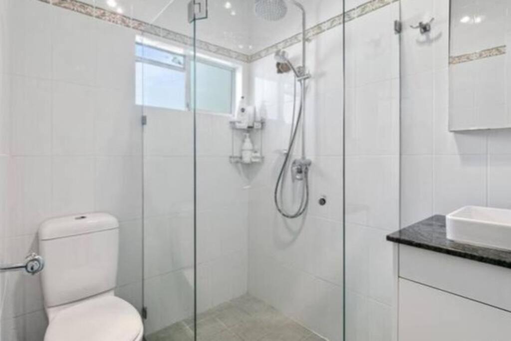 Photo of Bathroom in Avoca Beach