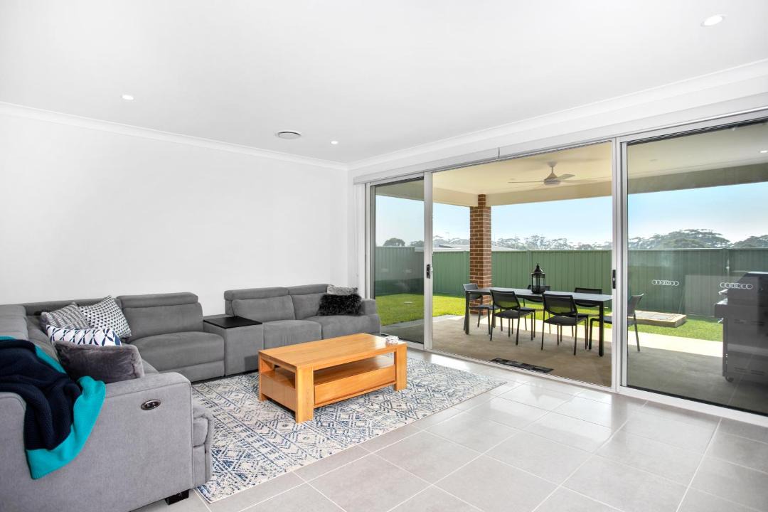 Photo of Livingroom in Narrawallee