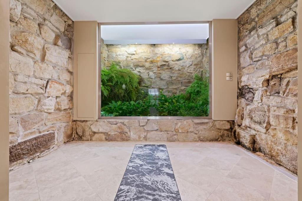 Photo of Bedroom in Kirribilli