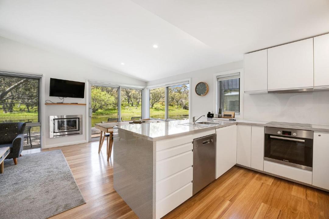 Photo of Kitchen in Lake Crackenback