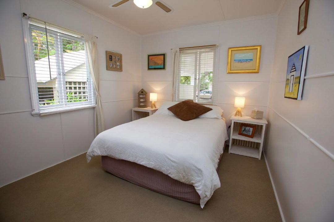 Photo of Bedroom in Moffat Beach