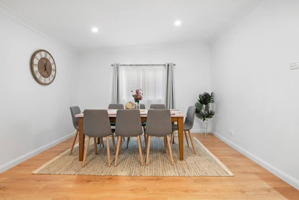 Photo of Livingroom in Cessnock
