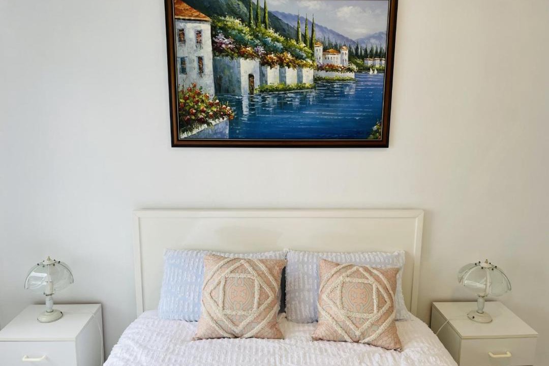 Photo of Bedroom in McMahons Point