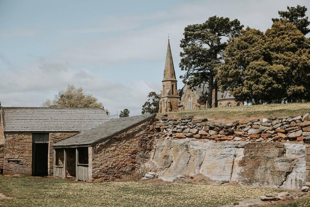 Photo of Buildings in Ross